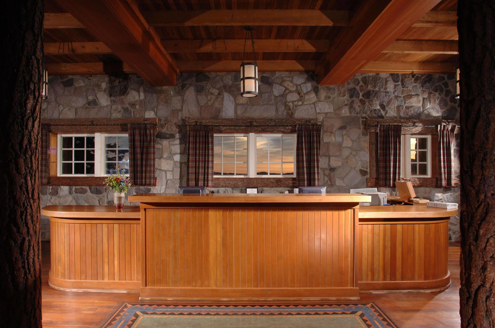 Crater Lake Lodge Chemult Eksteriør bilde